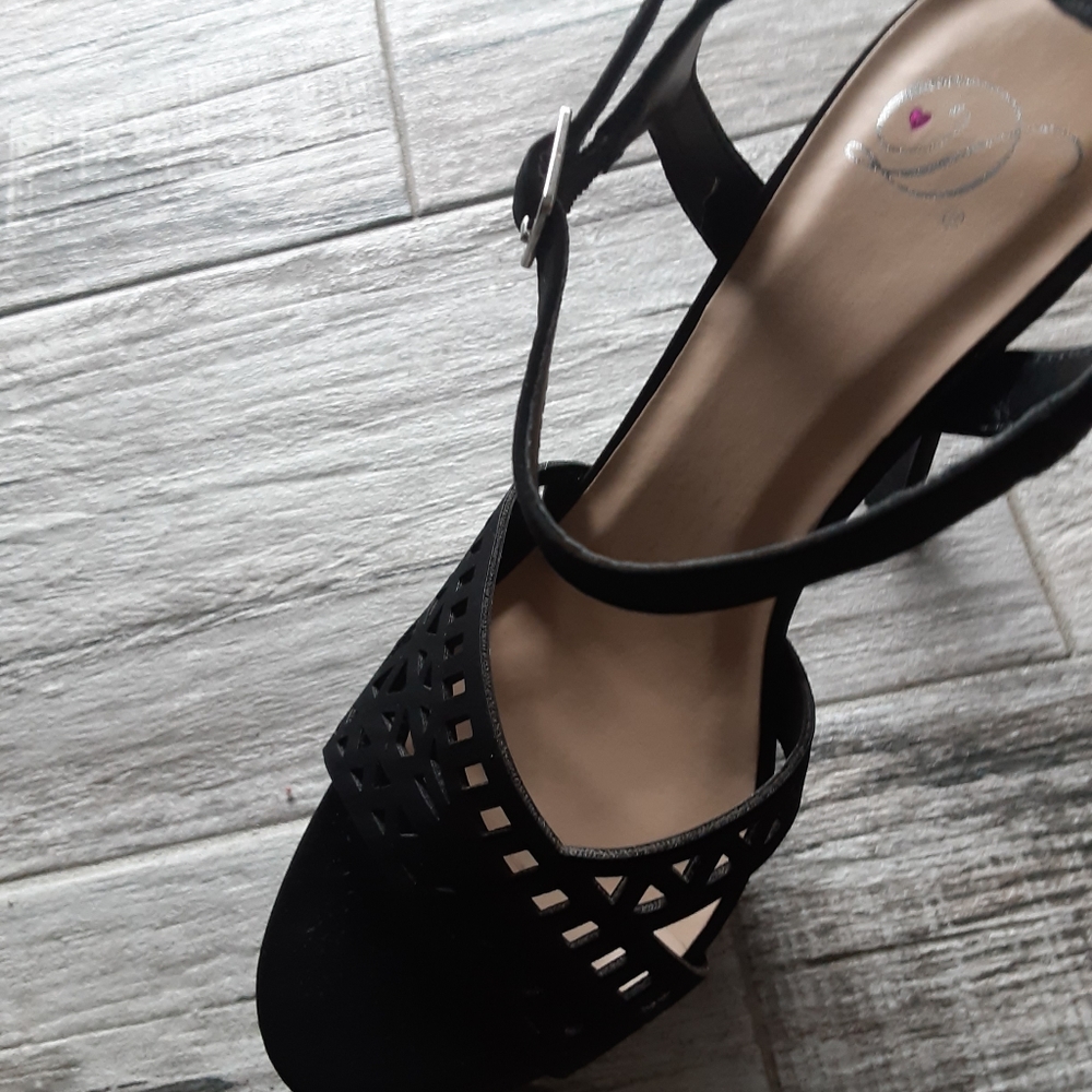 Women shoes
